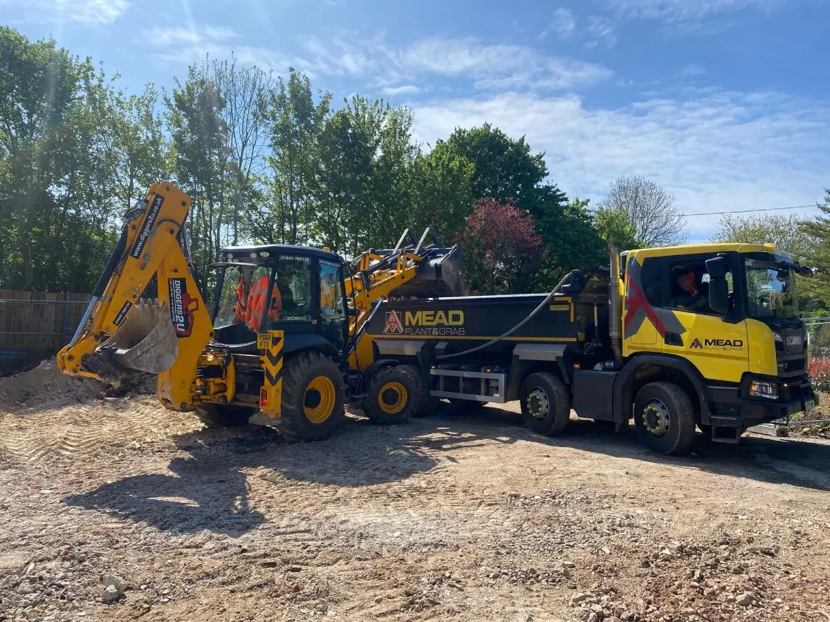 JCB 3CX back hoe loaders - Digger 2U