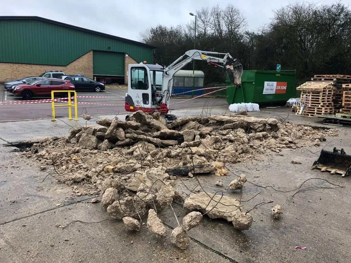 2 tonne Takeuchi TB219 mini diggers - Digger 2U